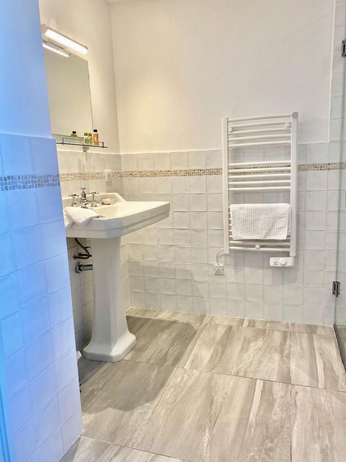 Noubar Bed & Breakfast Cenevieres Екстериор снимка