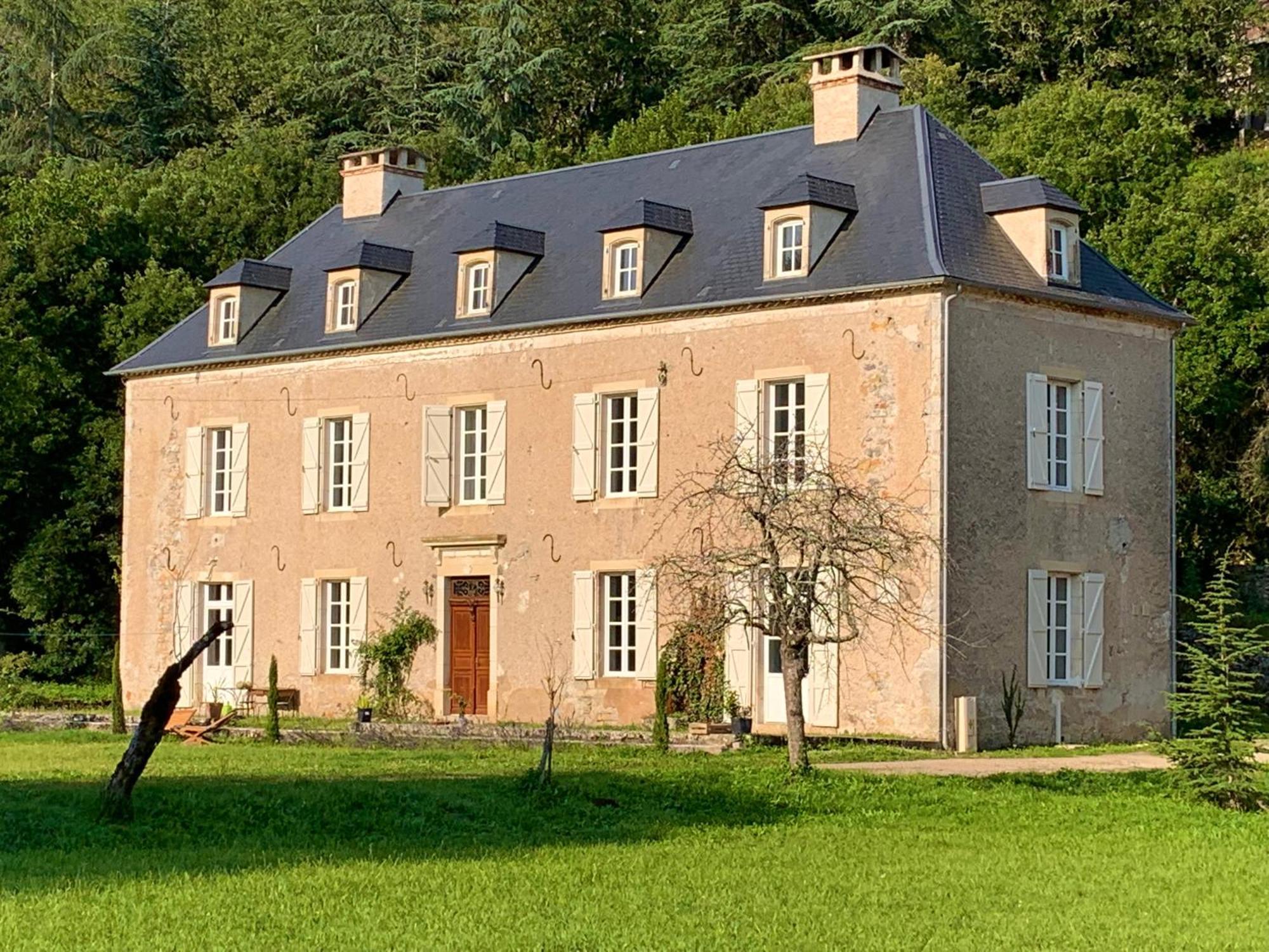 Noubar Bed & Breakfast Cenevieres Екстериор снимка